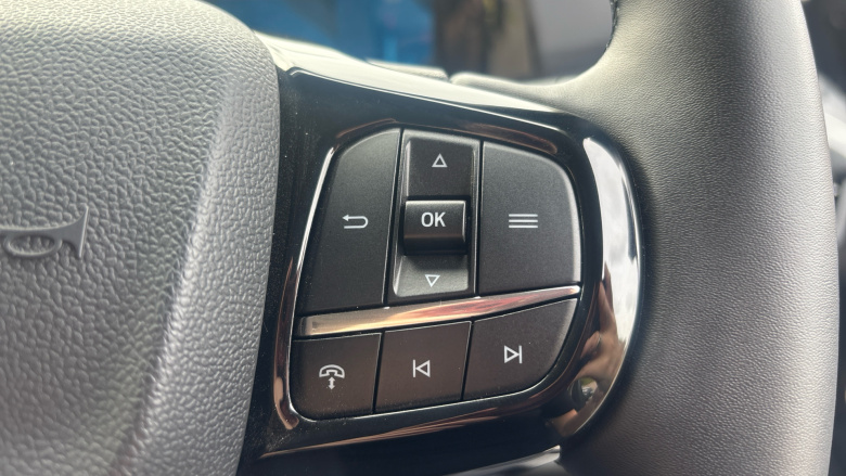 Ford Transit Custom E-320 L1 Rwd 100kW 65kWh H1 Van Limited Auto